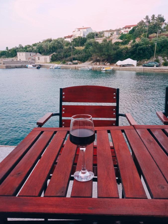 Holiday Home - Pavenka Donje Selo na Šolti Εξωτερικό φωτογραφία
